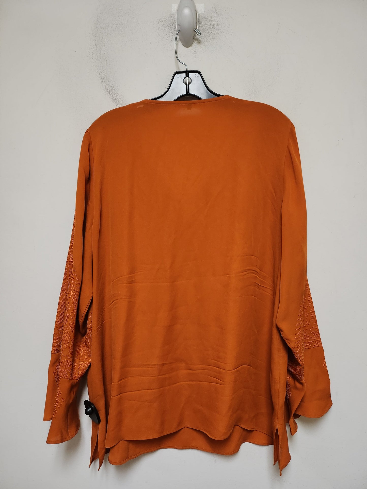 Top Long Sleeve By Clothes Mentor In Orange, Size: Xl