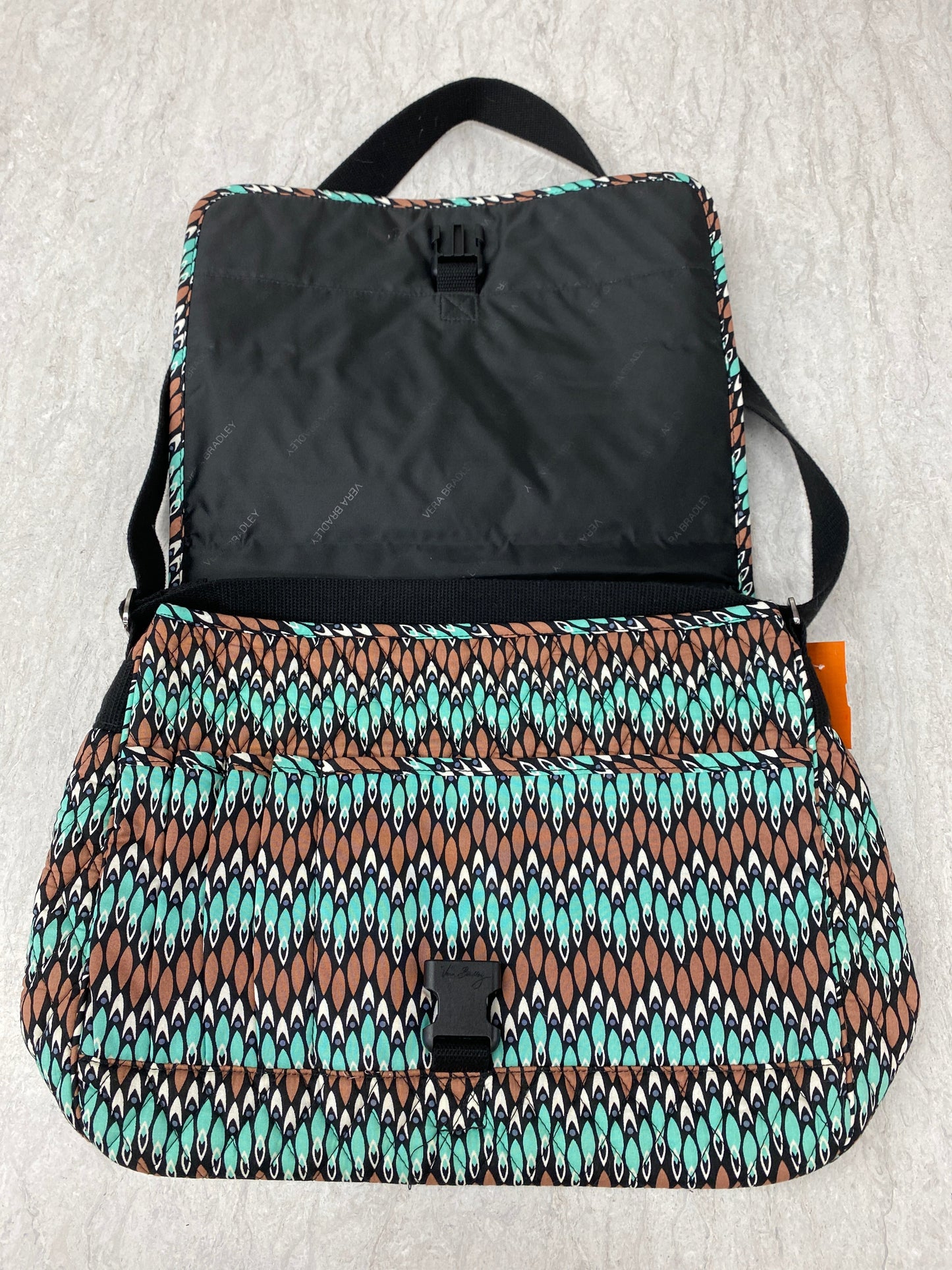 Laptop Bag By Vera Bradley  Size: Large
