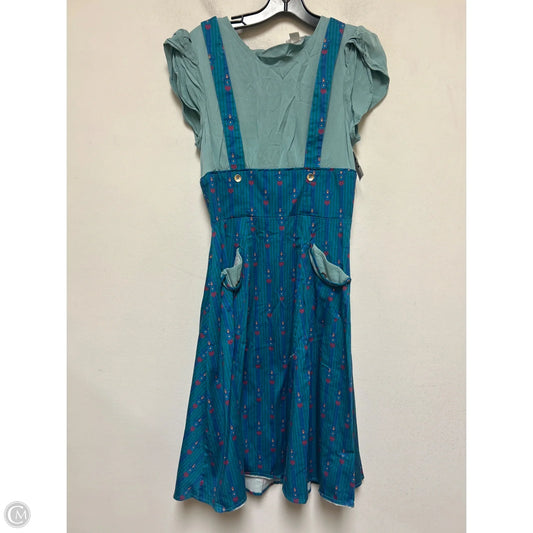 Dress Casual Short By Clothes Mentor In Blue & Green, Size: M