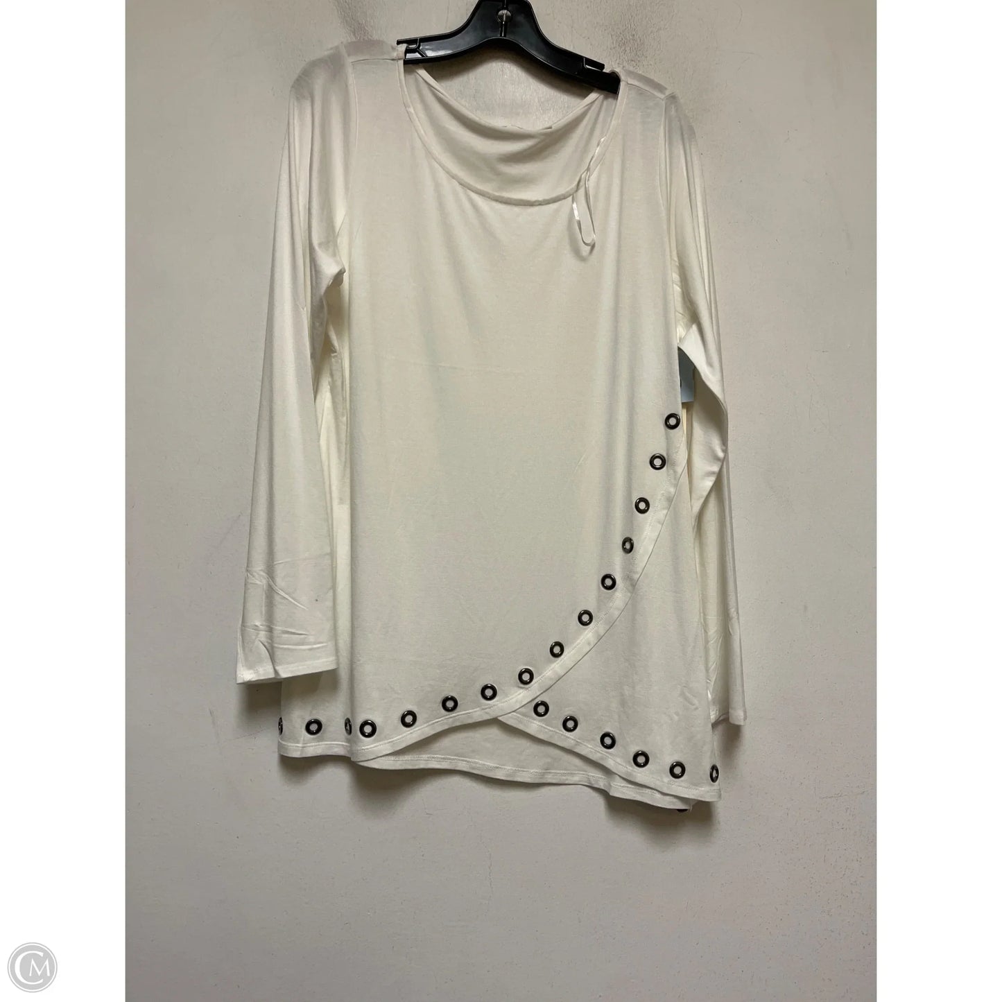 Top Long Sleeve By Cyrus In Cream, Size: Xl