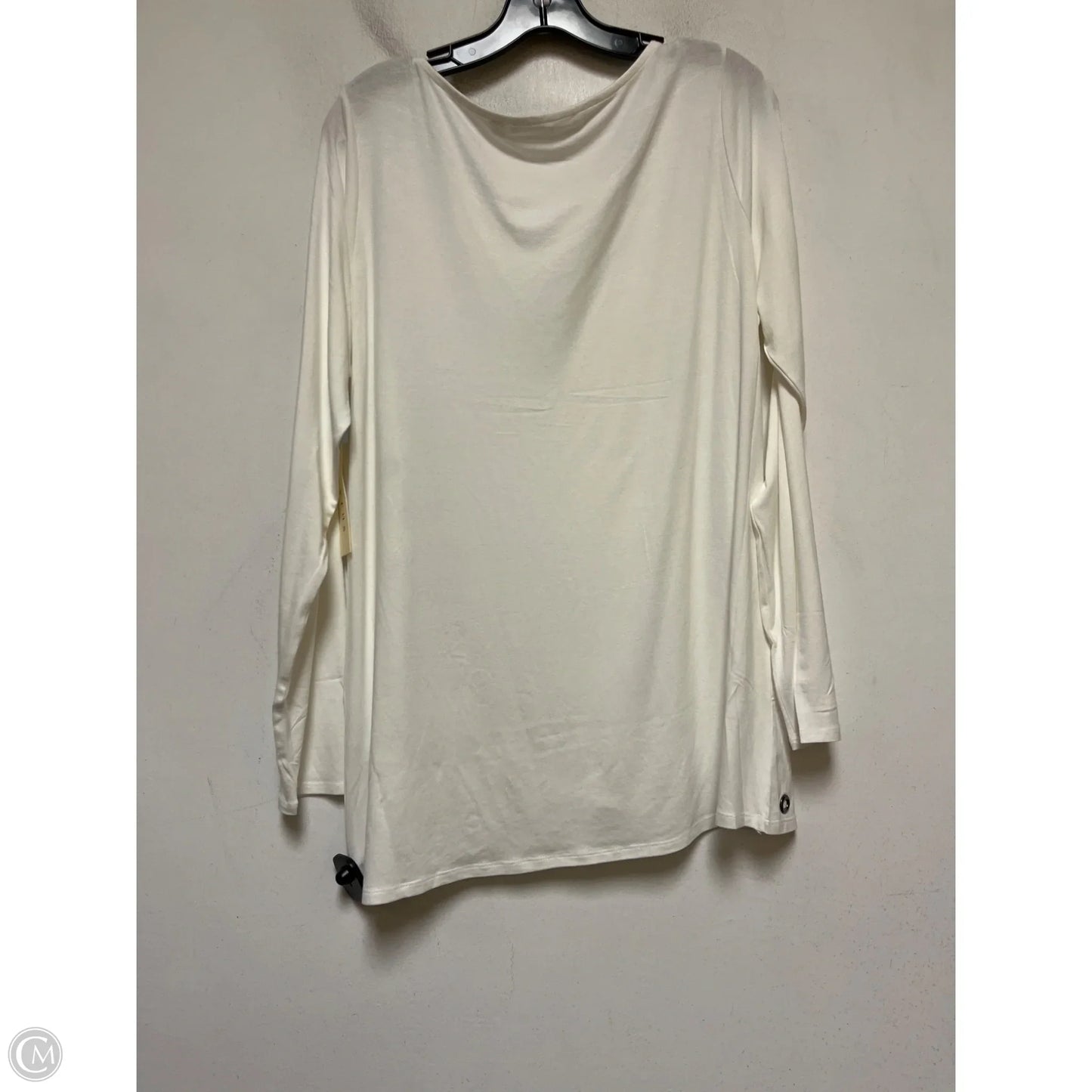 Top Long Sleeve By Cyrus In Cream, Size: Xl