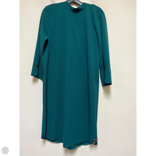 Dress Casual Short By Pull&bear In Green, Size: S