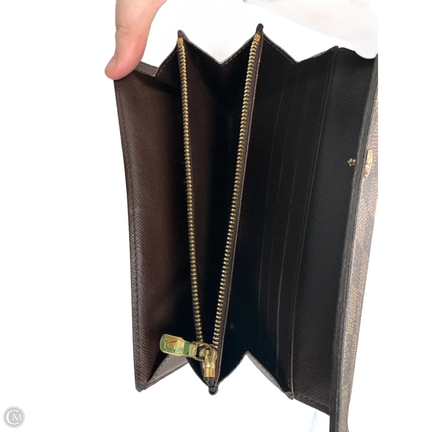 Wallet Luxury Designer By Louis Vuitton, Size: Medium