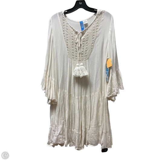 Swimwear Cover-up By Clothes Mentor In Cream, Size: S