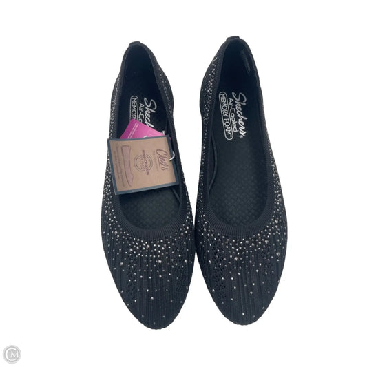 Shoes Flats By Skechers In Black & Silver, Size: 10