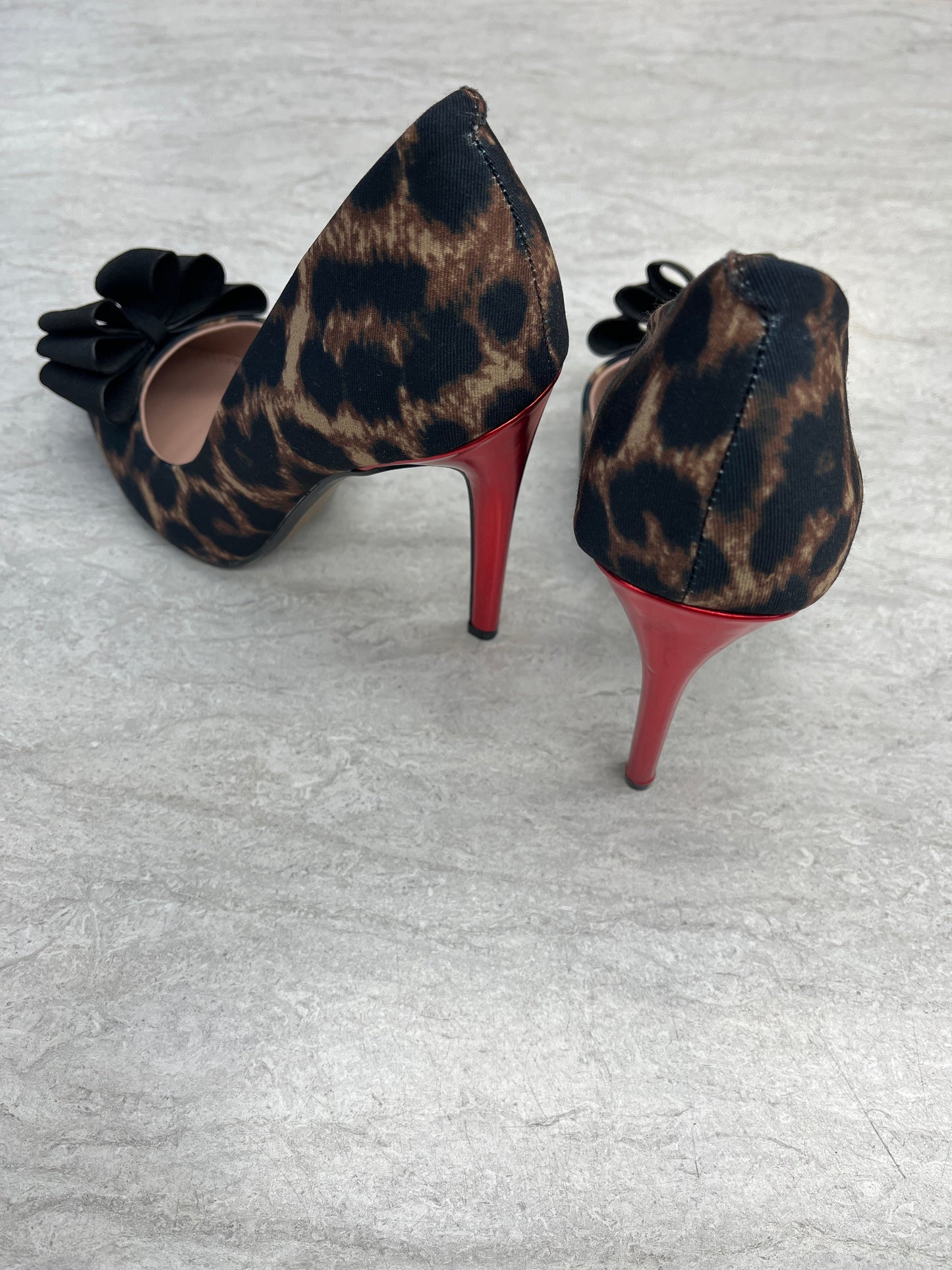 Animal Print Shoes Heels Stiletto Betsey Johnson, Size 7
