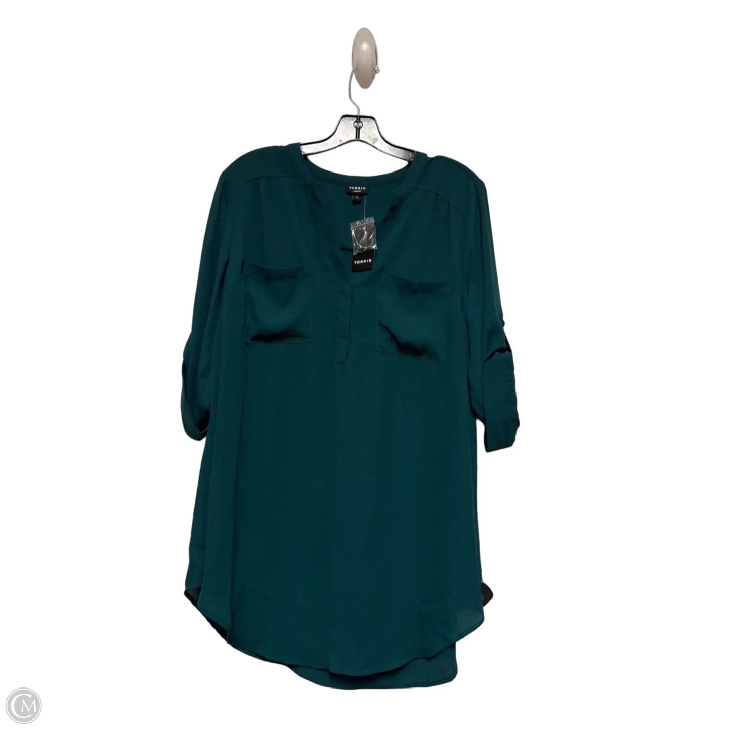Top Short Sleeve By Torrid In Green, Size: L
