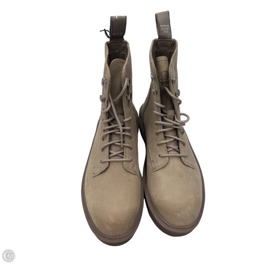 Boots Ankle Flats By Sorel In Tan, Size: 5.5