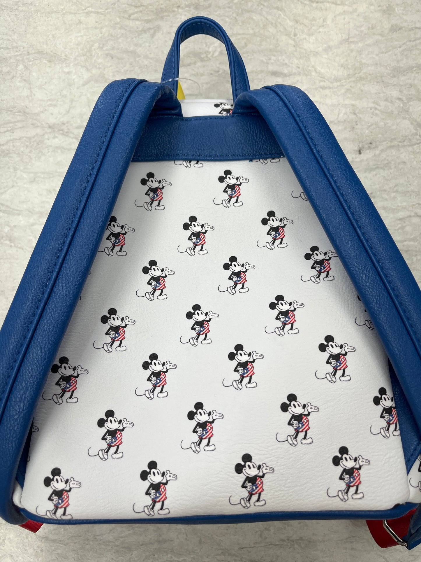 Backpack By Walt Disney, Size: Medium