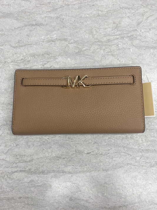 Wallet Designer By Michael Kors, Size: Medium