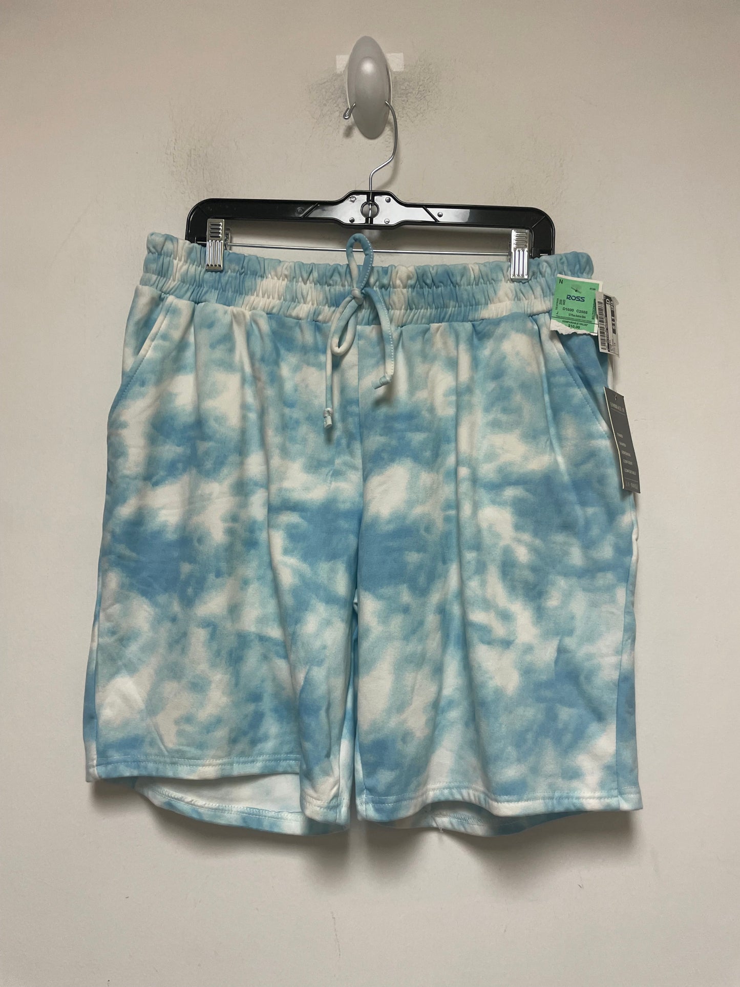 Shorts By Clothes Mentor  Size: 1x