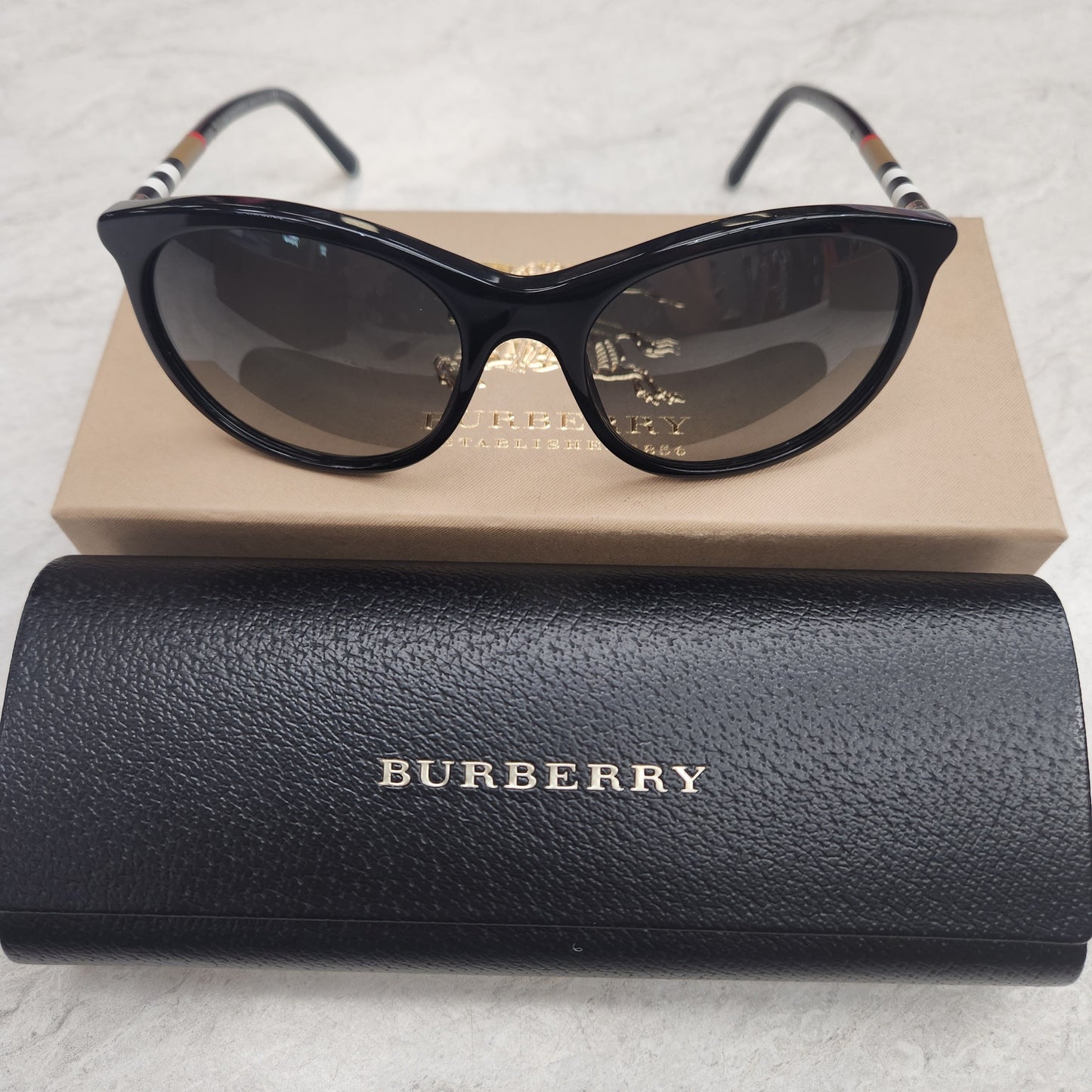 Sunglasses Luxury Designer By Burberry