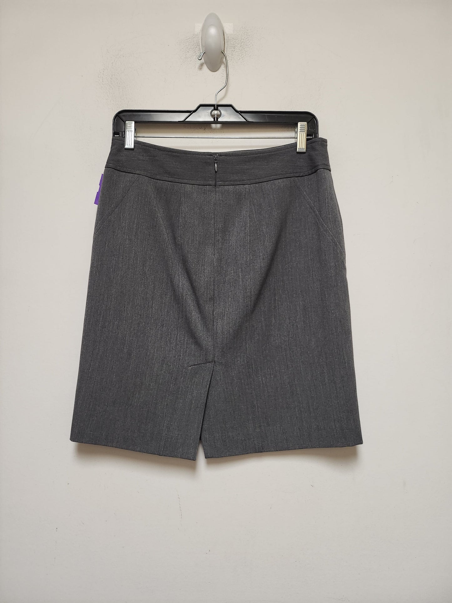 Skirt Mini & Short By Loft  Size: 2