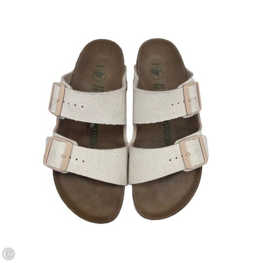 Sandals Flats By Birkenstock In Cream, Size: 6