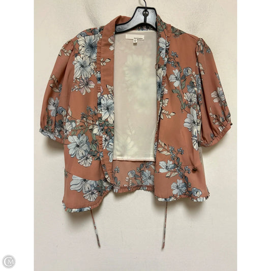 Top Short Sleeve By Clothes Mentor In Floral Print, Size: S