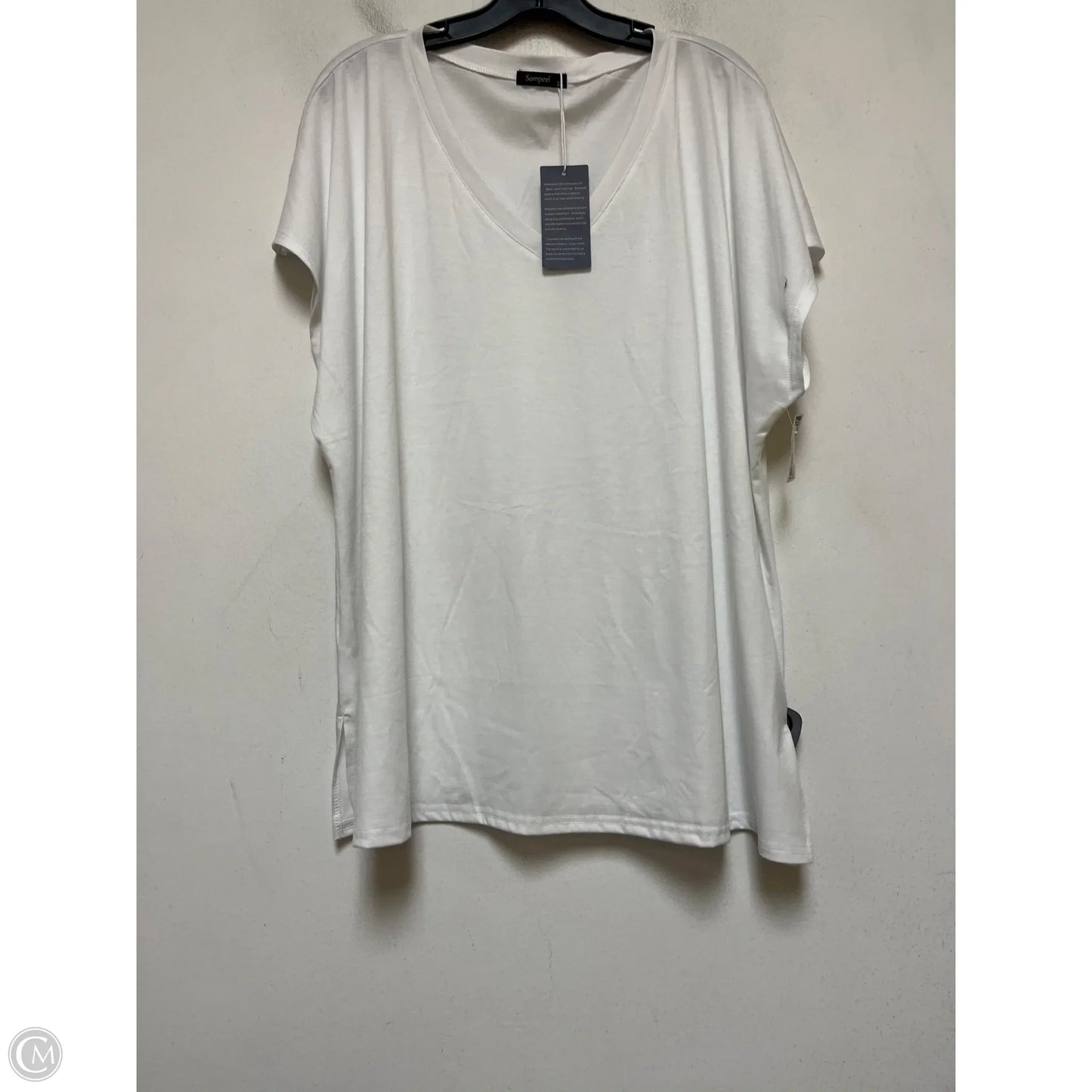 Top Short Sleeve By Clothes Mentor In White, Size: 3x