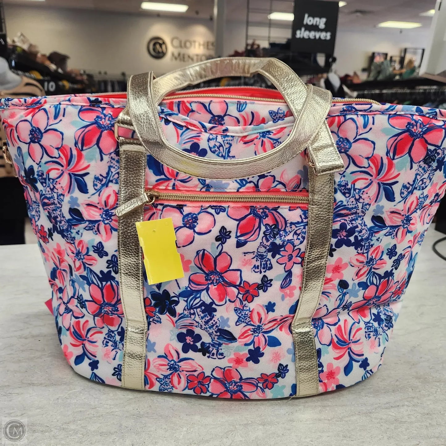 Tote Designer By Lilly Pulitzer, Size: Medium