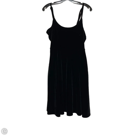 Dress Casual Short By Disney Store In Black, Size: L