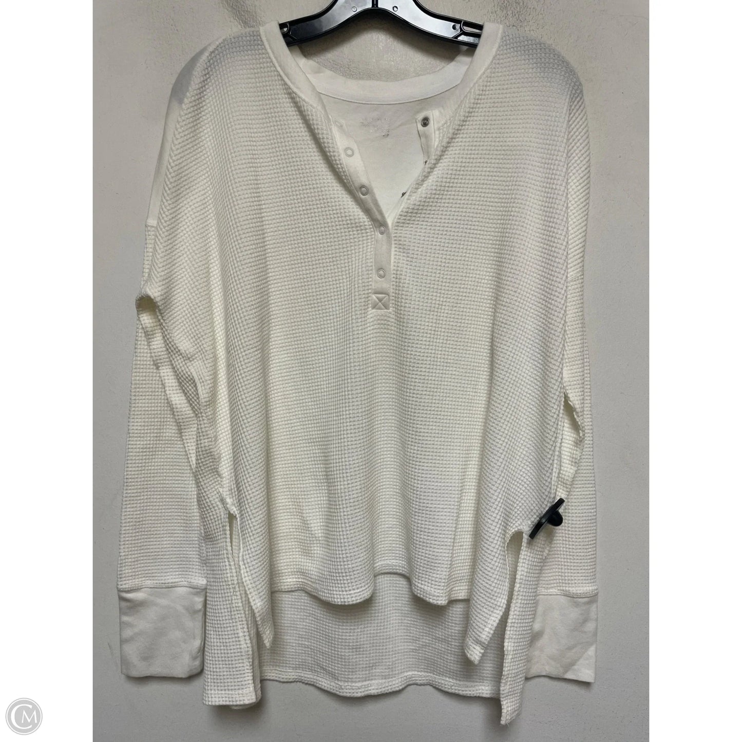 Top Long Sleeve By Offline By Aerie In Cream, Size: S