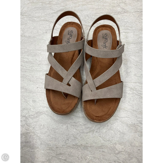 Sandals Flats By Sofft In Grey, Size: 6.5