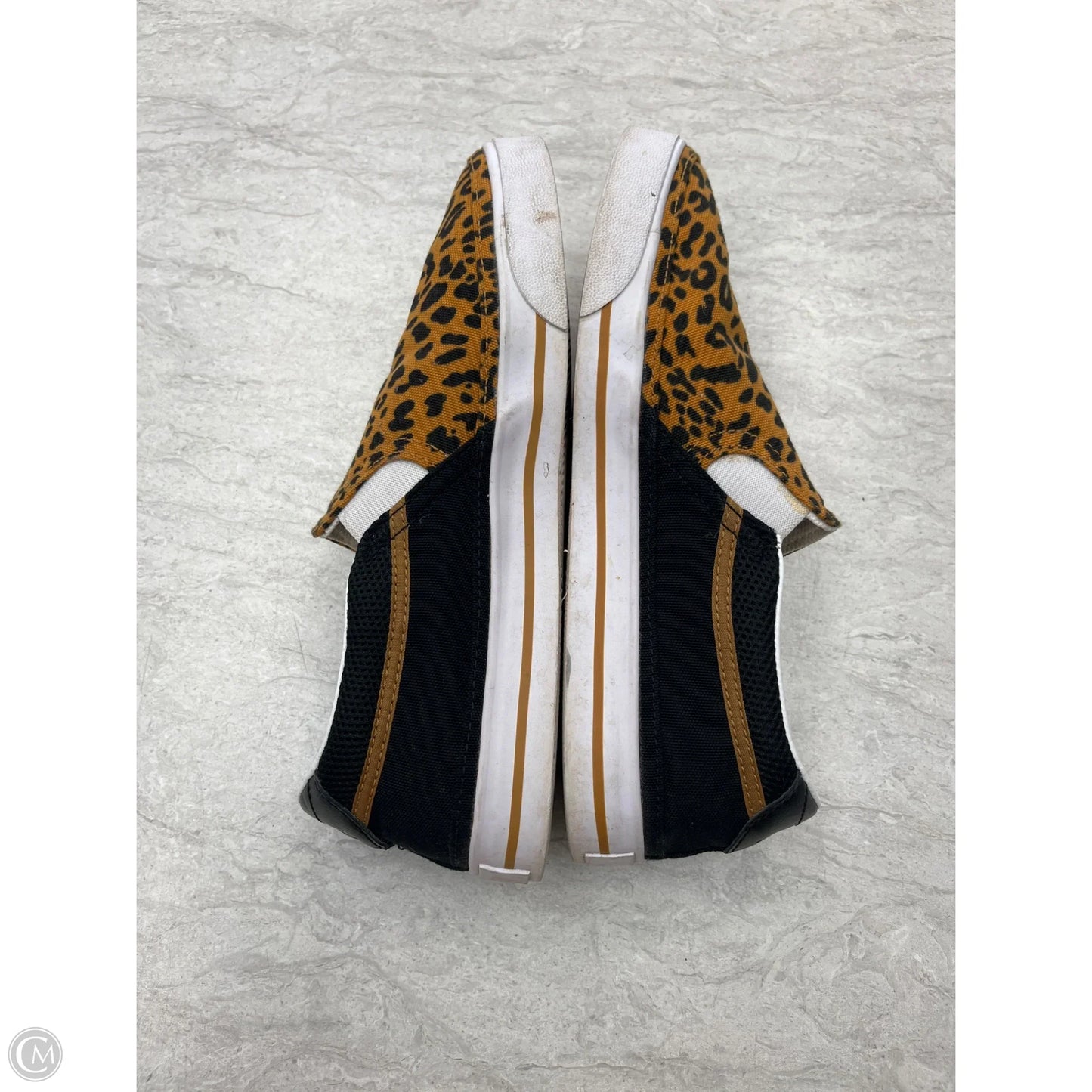 Shoes Flats By Nike In Animal Print, Size: 8.5