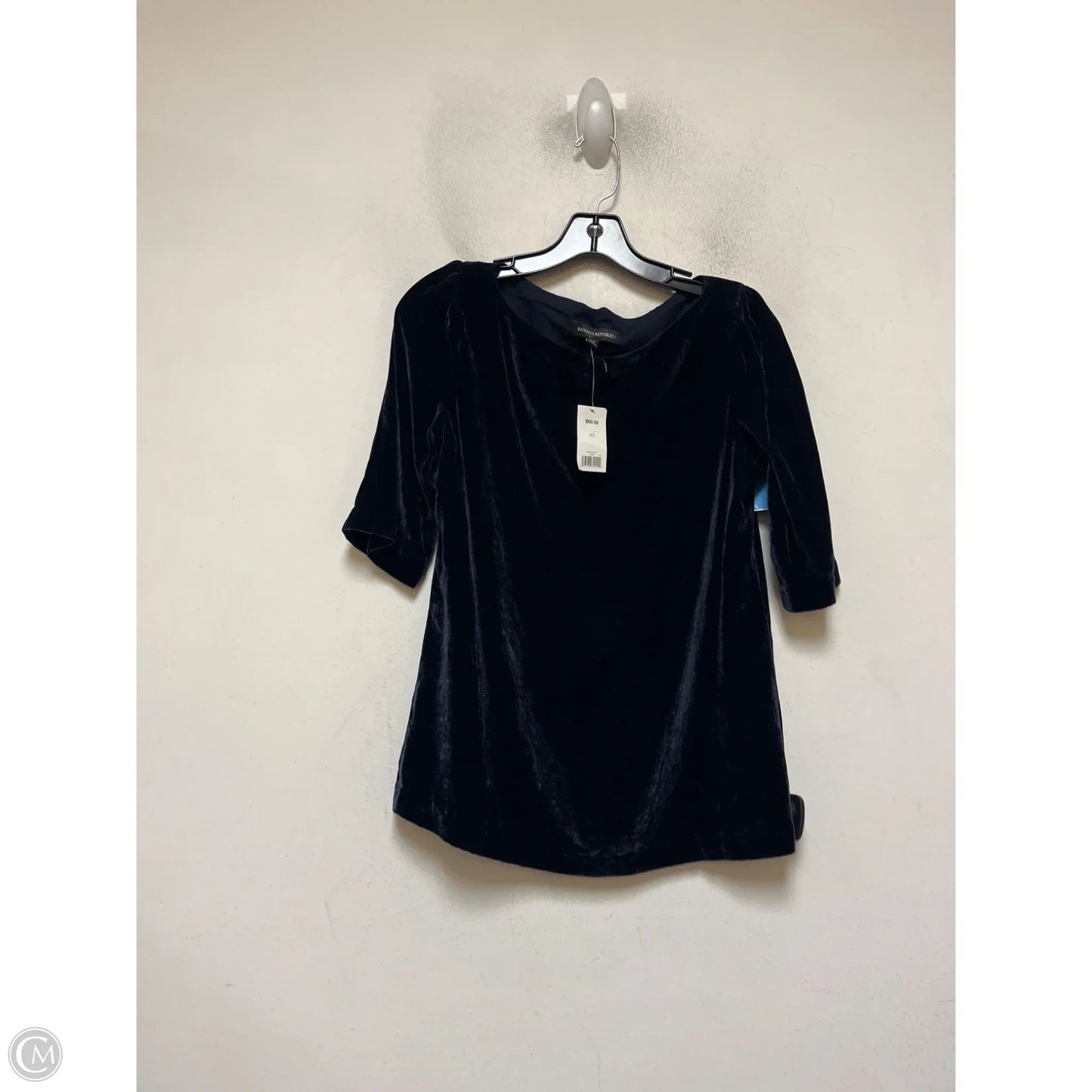Top Short Sleeve By Banana Republic In Navy, Size: Xs