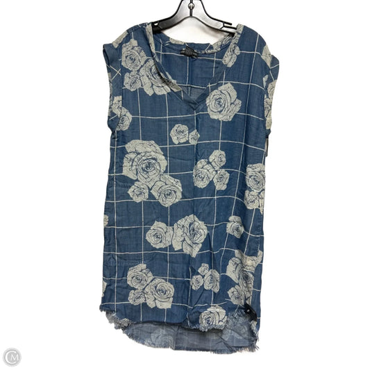 Dress Casual Short By Chelsea And Theodore In Blue & White, Size: M