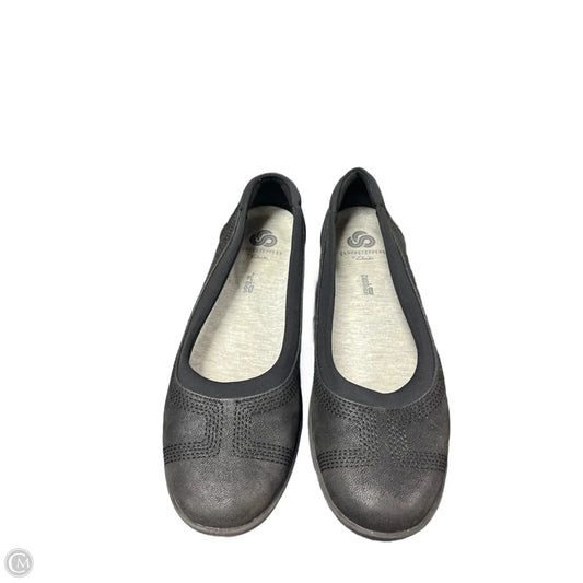 Shoes Flats By Clarks In Black, Size: 6.5