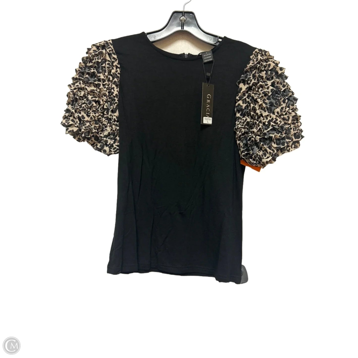 Top Short Sleeve By Gracia In Animal Print, Size: L