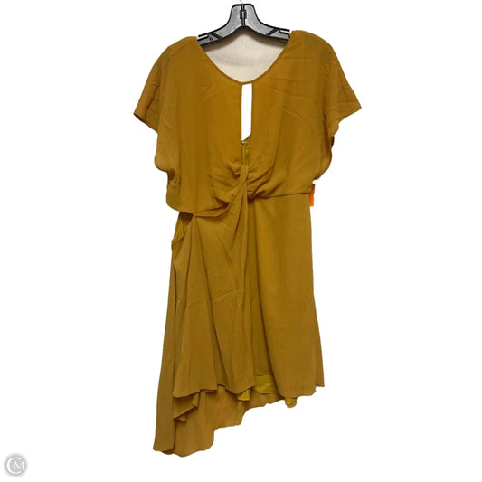 Dress Casual Short By Bcbgmaxazria In Yellow, Size: L