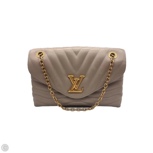 Crossbody Luxury Designer By Louis Vuitton, Size: Medium