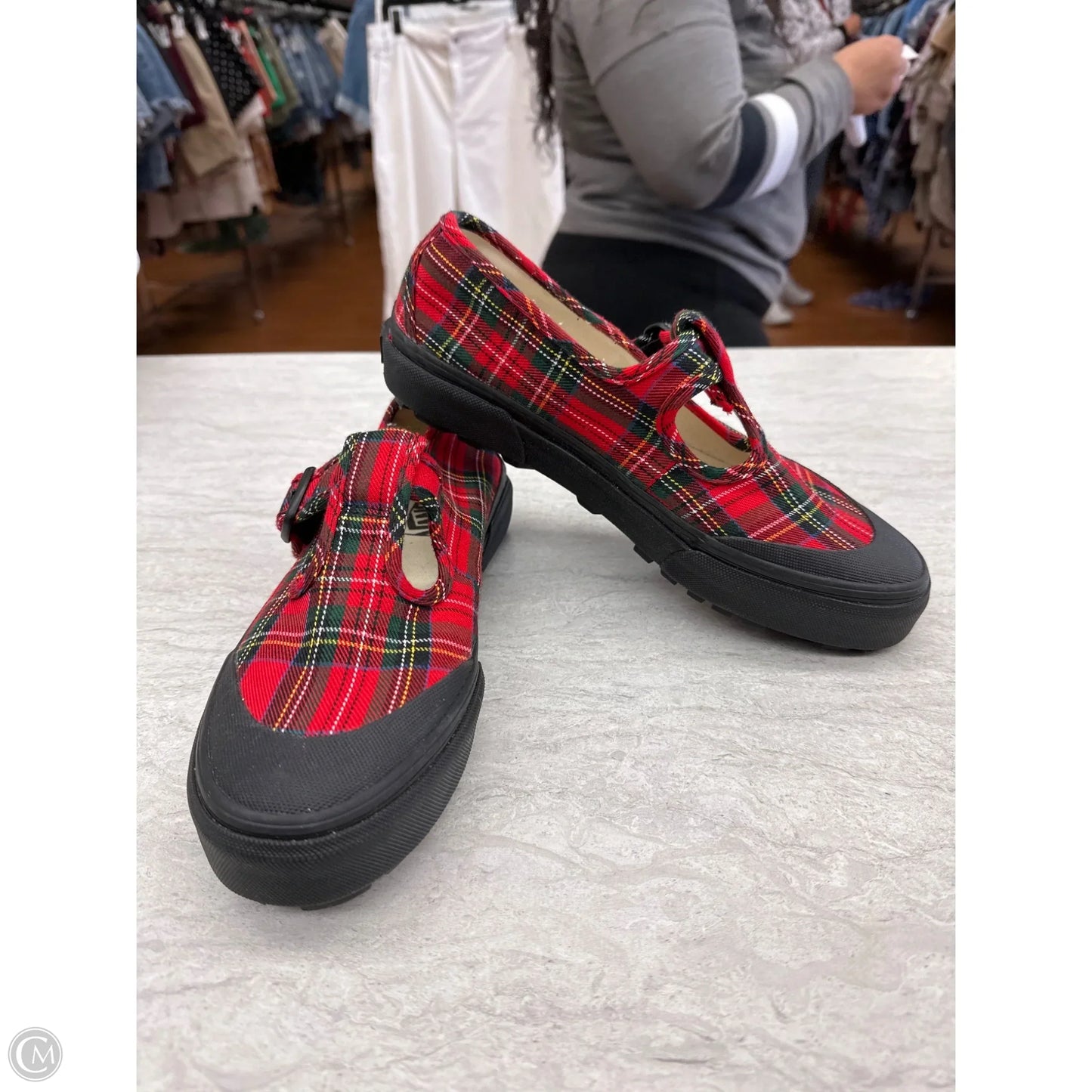Shoes Flats By Vans In Plaid Pattern, Size: 6.5