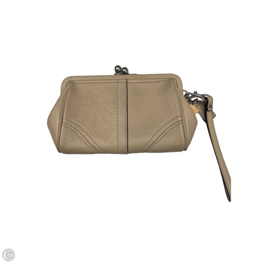 Coin Purse Designer By Coach, Size: Large