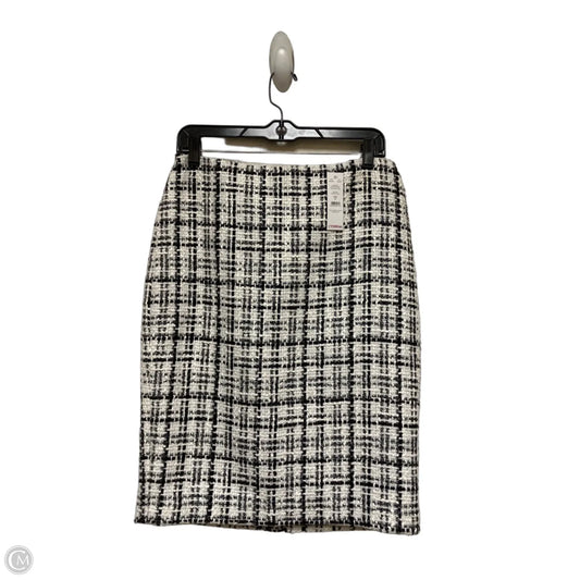 Skirt Mini & Short By White House Black Market In Black & White, Size: 8