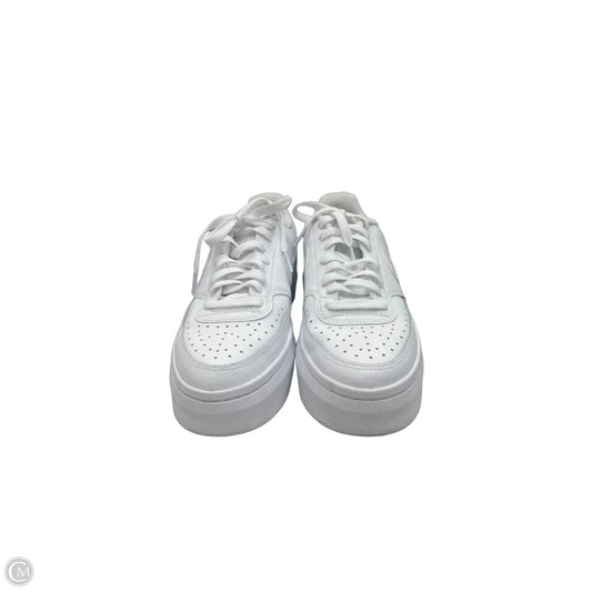 Shoes Sneakers By Nike In White, Size: 10