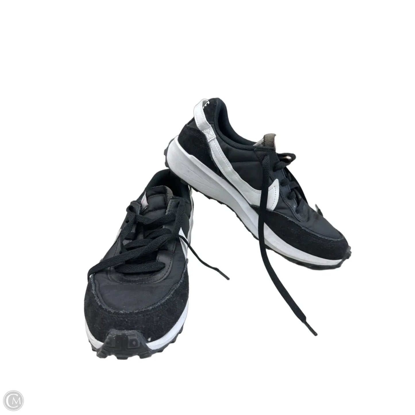 Shoes Sneakers By Nike In Black & White, Size: 8
