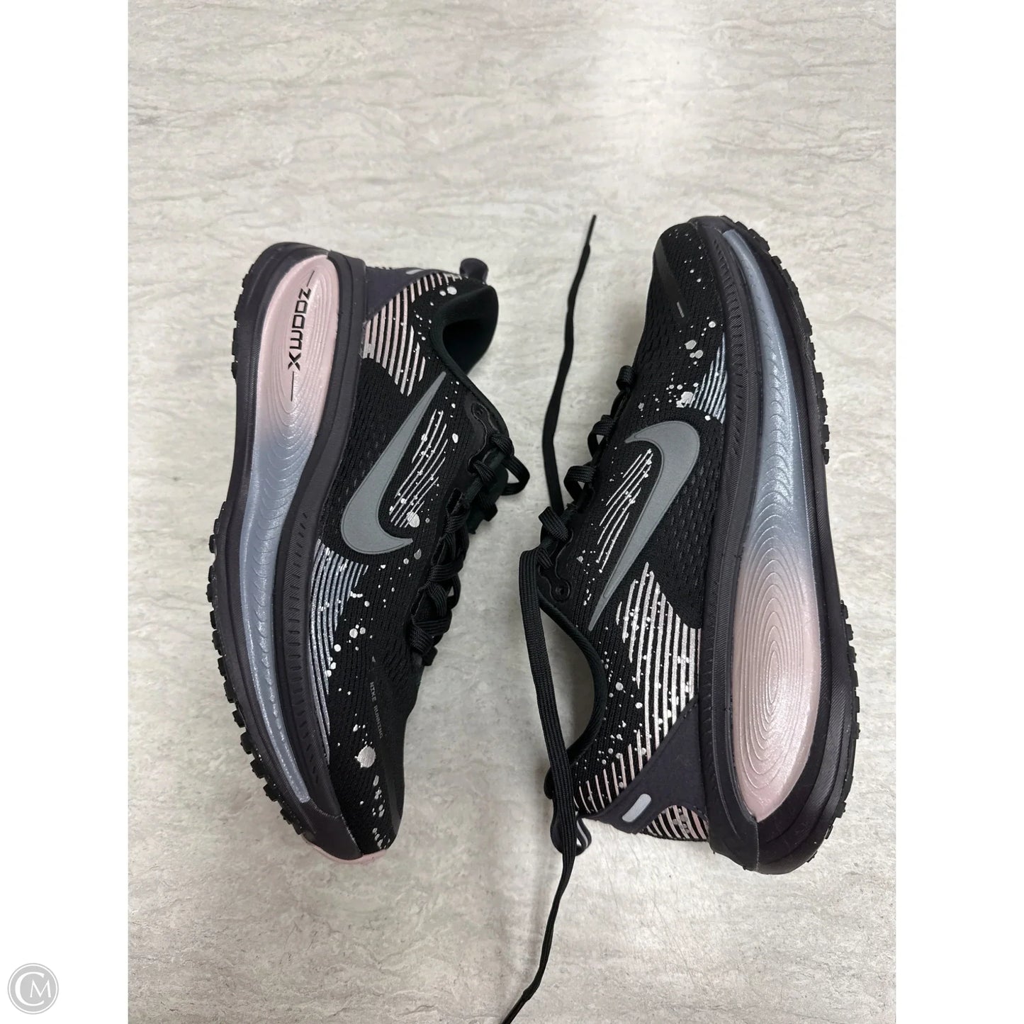 Shoes Athletic By Nike In Black & Purple, Size: 8