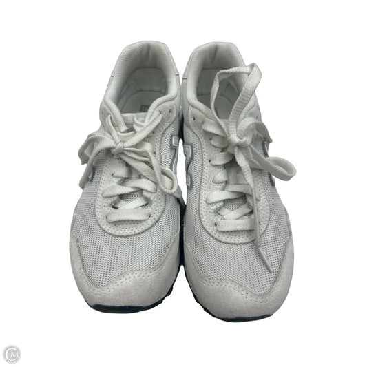Shoes Athletic By New Balance In Cream & Grey, Size: 6.5