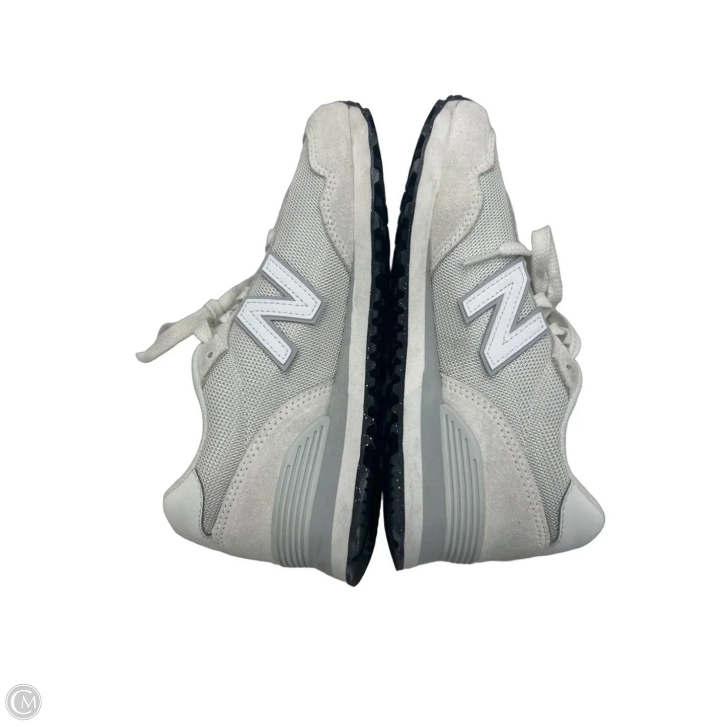 Shoes Athletic By New Balance In Cream & Grey, Size: 6.5