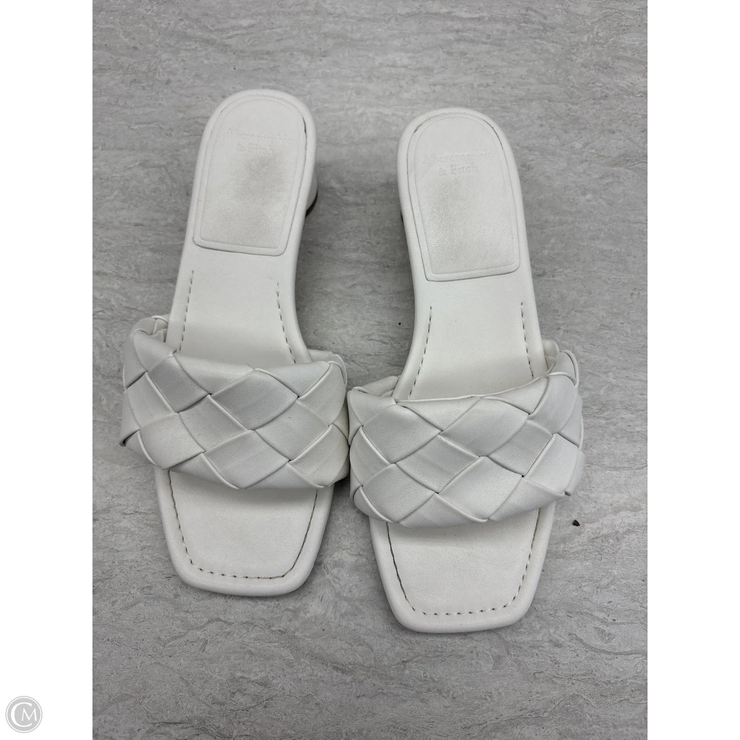 Sandals Heels Block By Abercrombie And Fitch In White, Size: 7.5