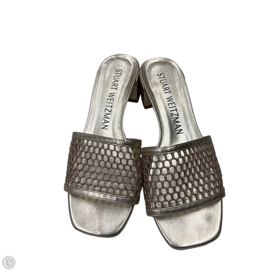 Sandals Designer By Stuart Weitzman In Gold, Size: 8