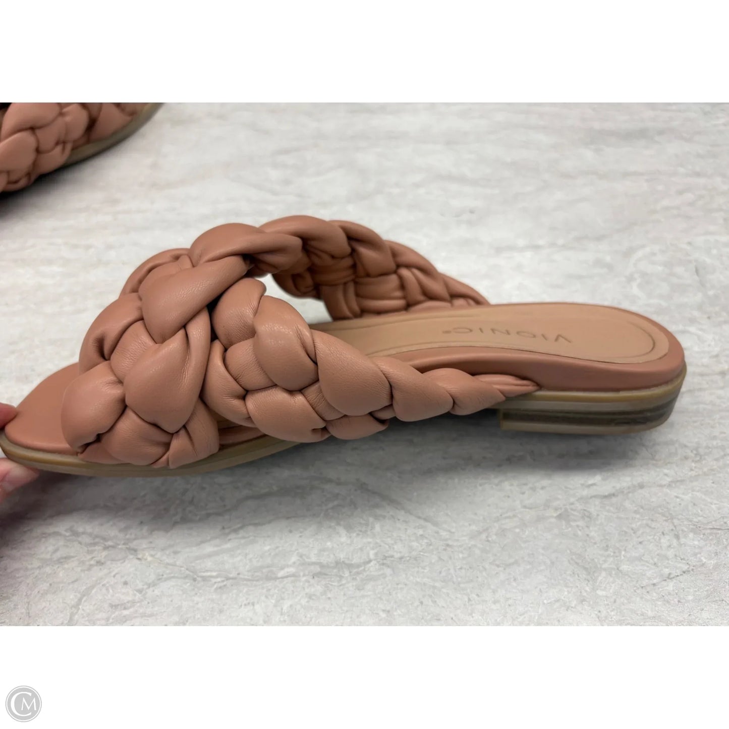 Sandals Flats By Vionic In Tan, Size: 8