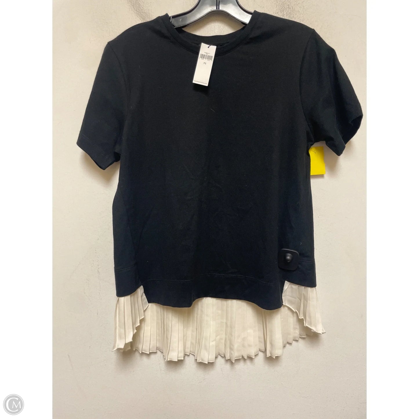 Top Short Sleeve By Banana Republic In Black & Cream, Size: Sp