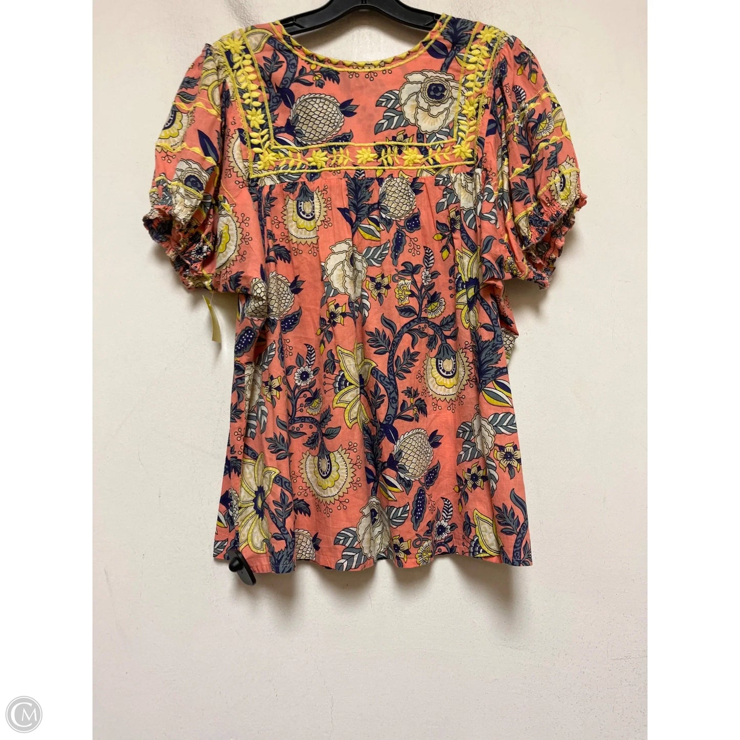 Top Short Sleeve By Clothes Mentor In Floral Print, Size: S