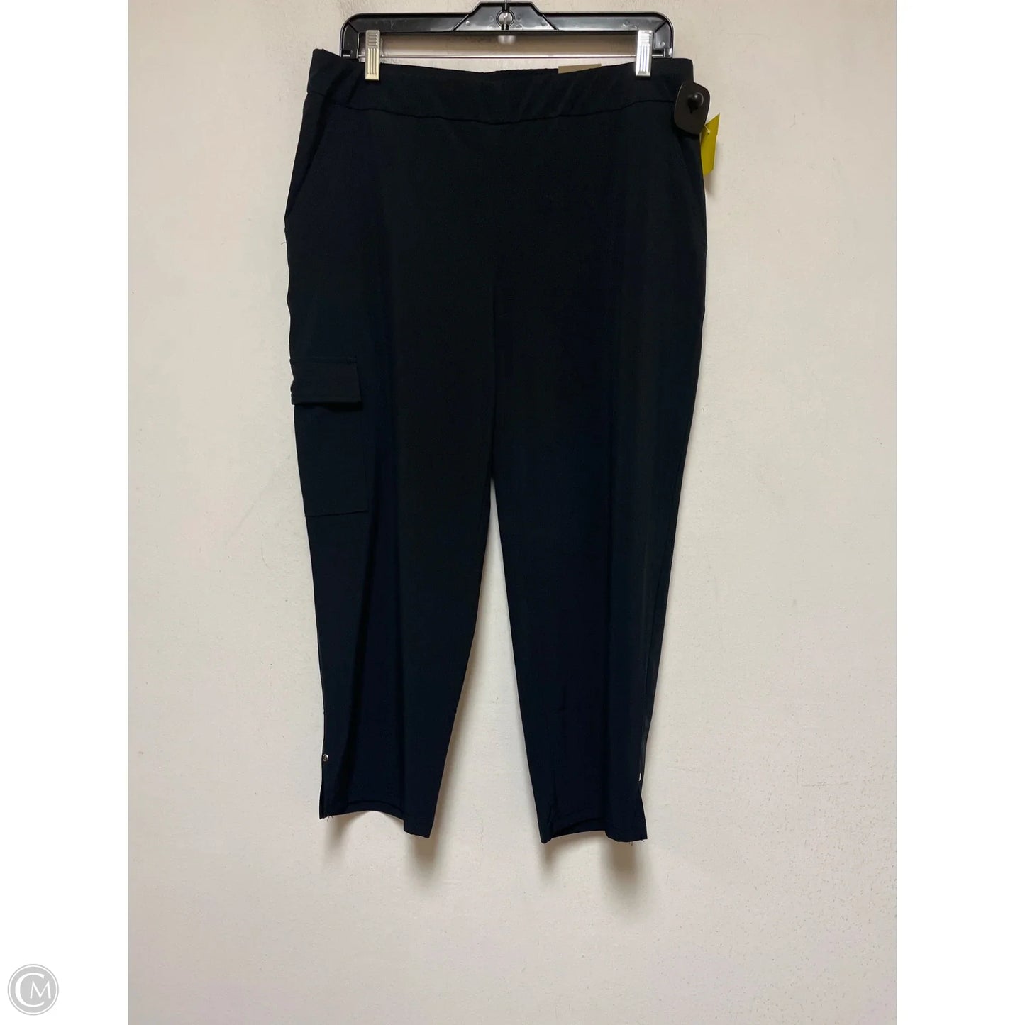 Pants Cropped By Chicos In Black, Size: 8
