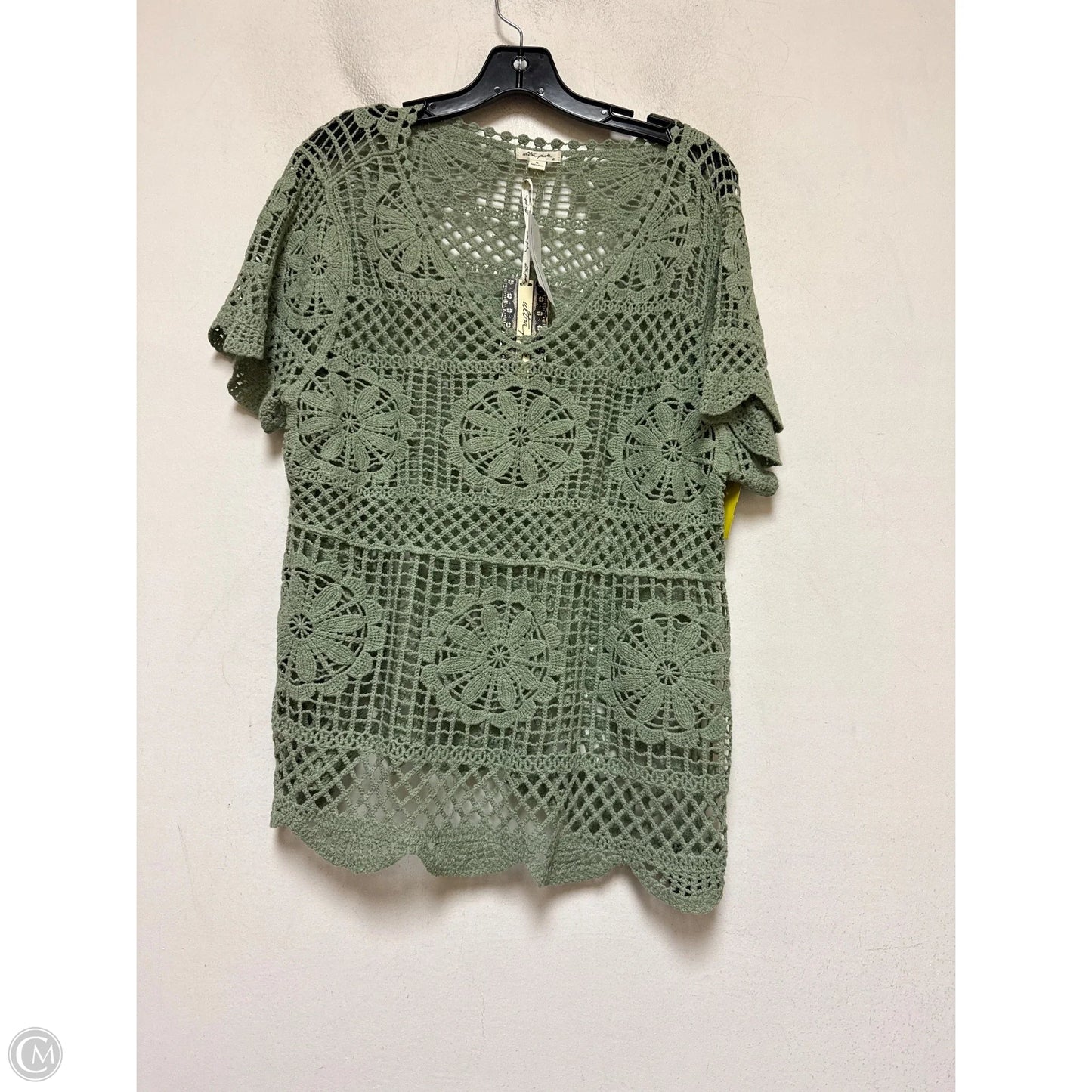 Top Short Sleeve By Ultra Pink In Green, Size: Xl