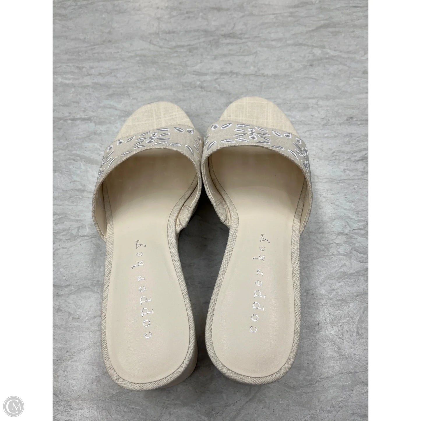 Sandals Heels Block By Copper Key In Cream, Size: 11