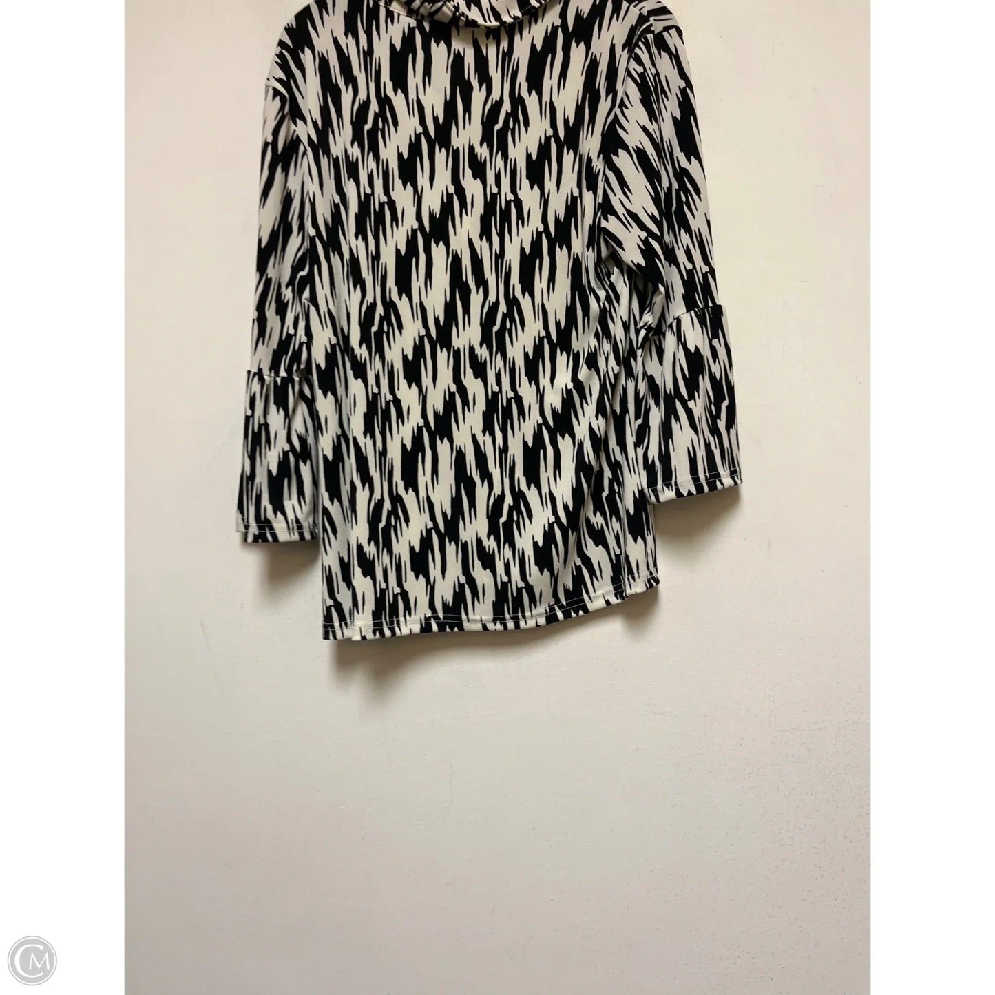 Top Long Sleeve By Kaktus In Black & White, Size: S