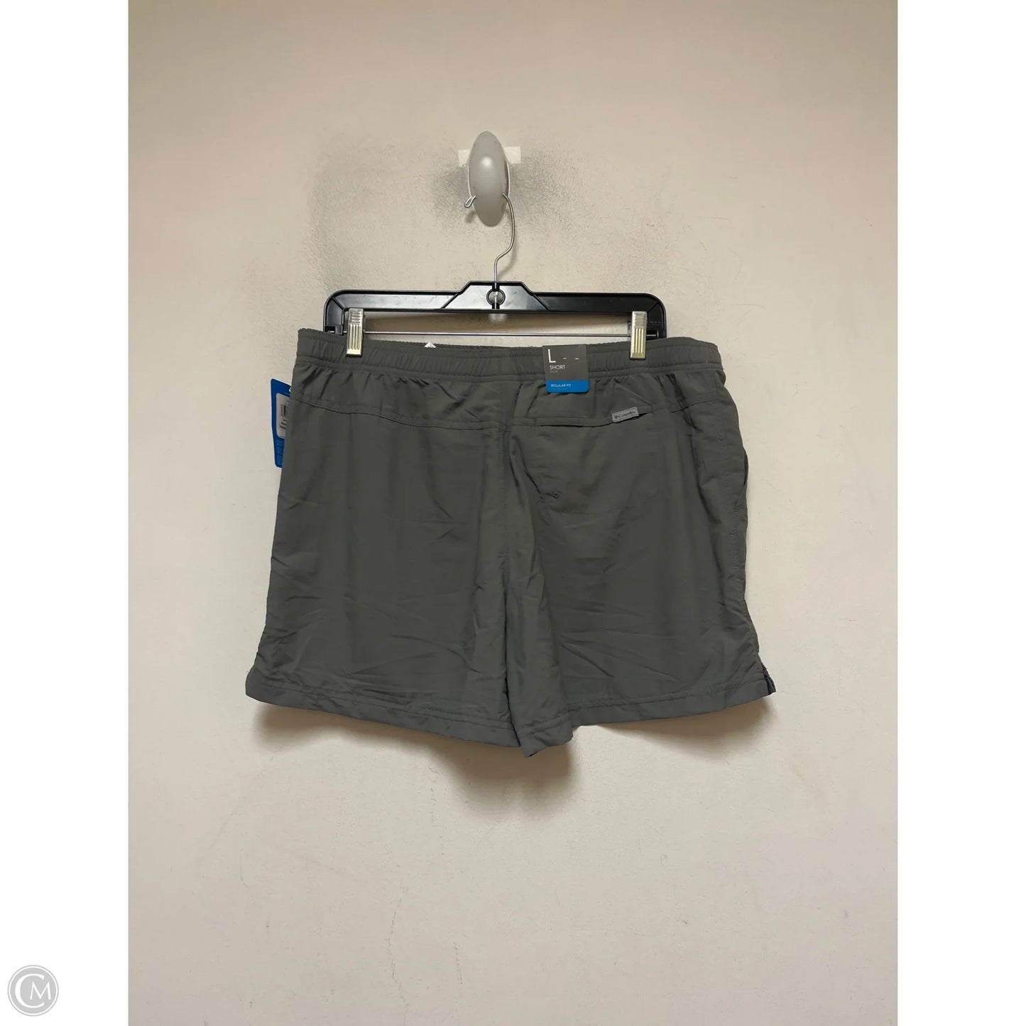 Athletic Shorts By Columbia In Grey, Size: L
