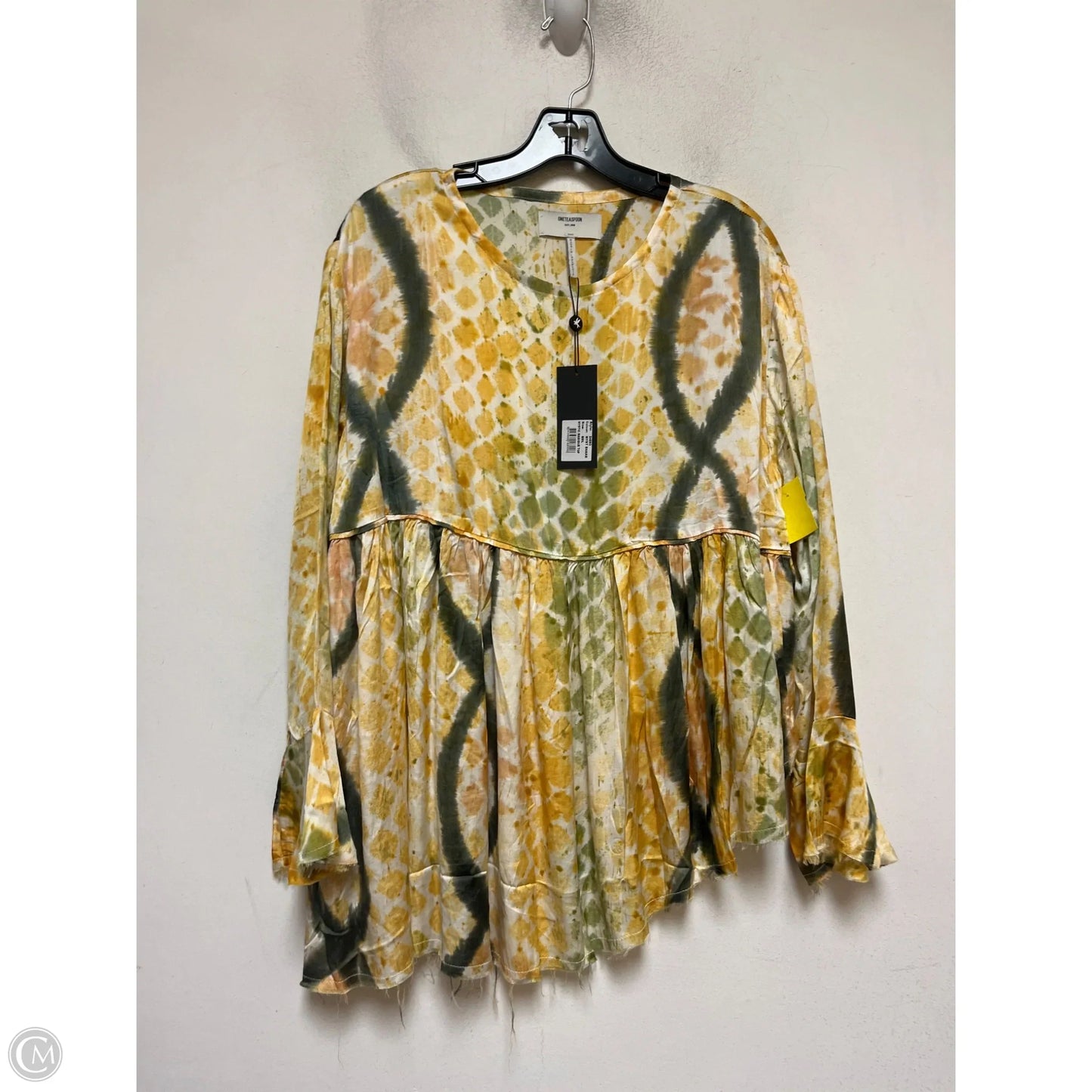 Top Long Sleeve By Clothes Mentor In Green & Yellow, Size: S